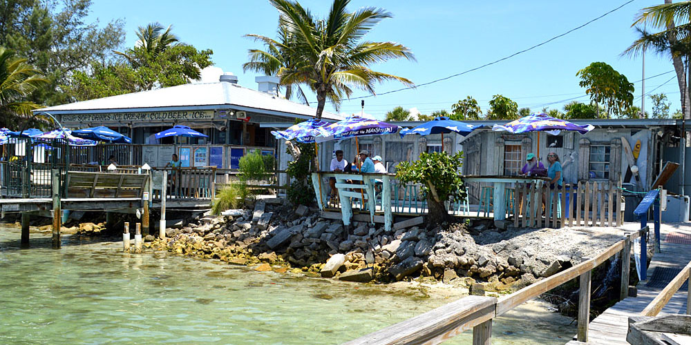 New Pass Grill &amp; Bait Shop