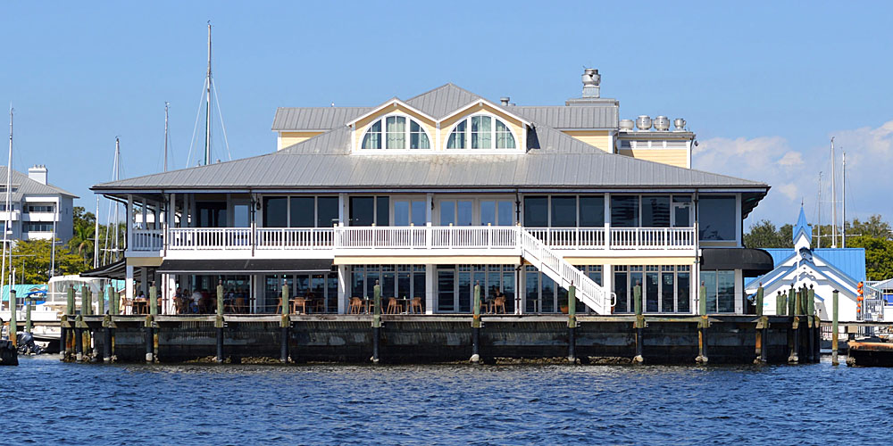 Riverhouse Waterfront Restaurant