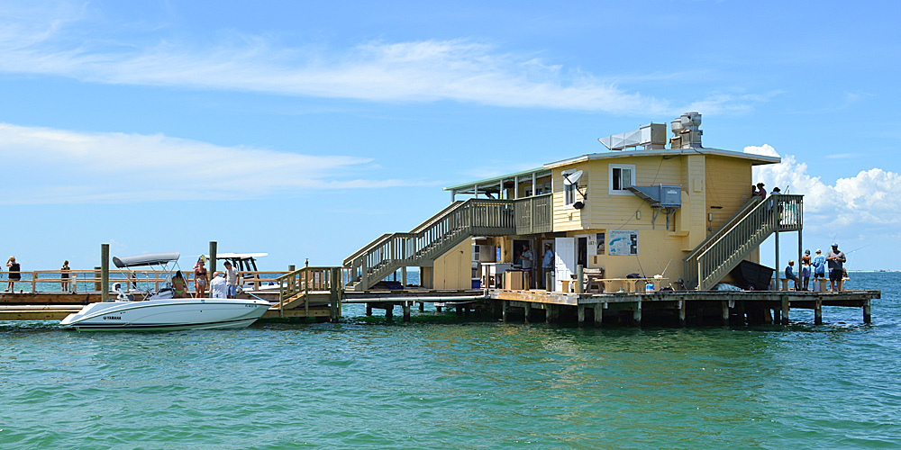 Rod and Reel Pier AMI